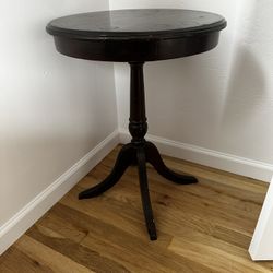 Antique Round Accent Tables