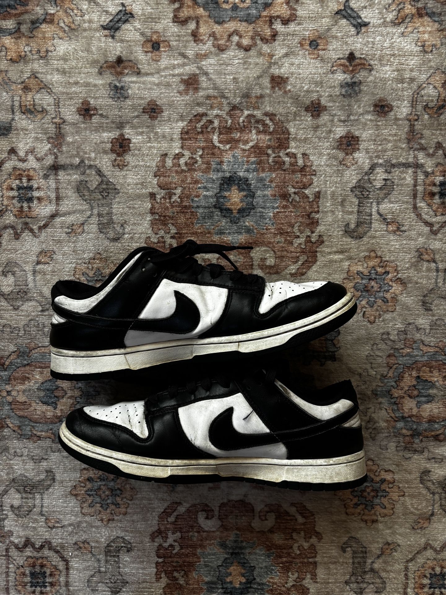 Nike Dunk Low "Panda" size 11
