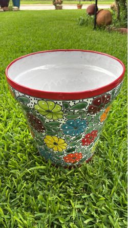 Talavera colorful flowers pot