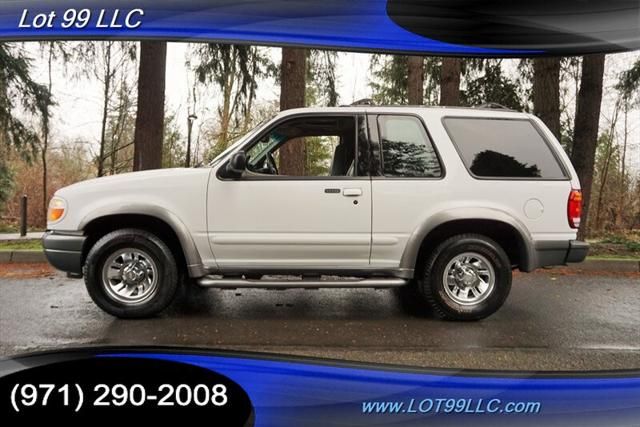2000 Ford Explorer