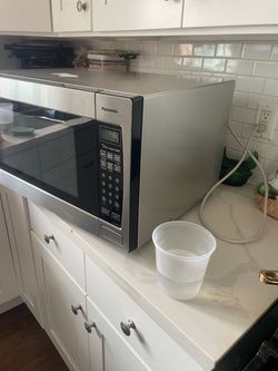 Horno de microondas Panasonic 1250w