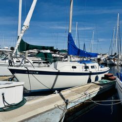 1973 CAL 29’ Sailboat