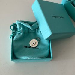 Tiffany & Co. Necklace Charm Locket 