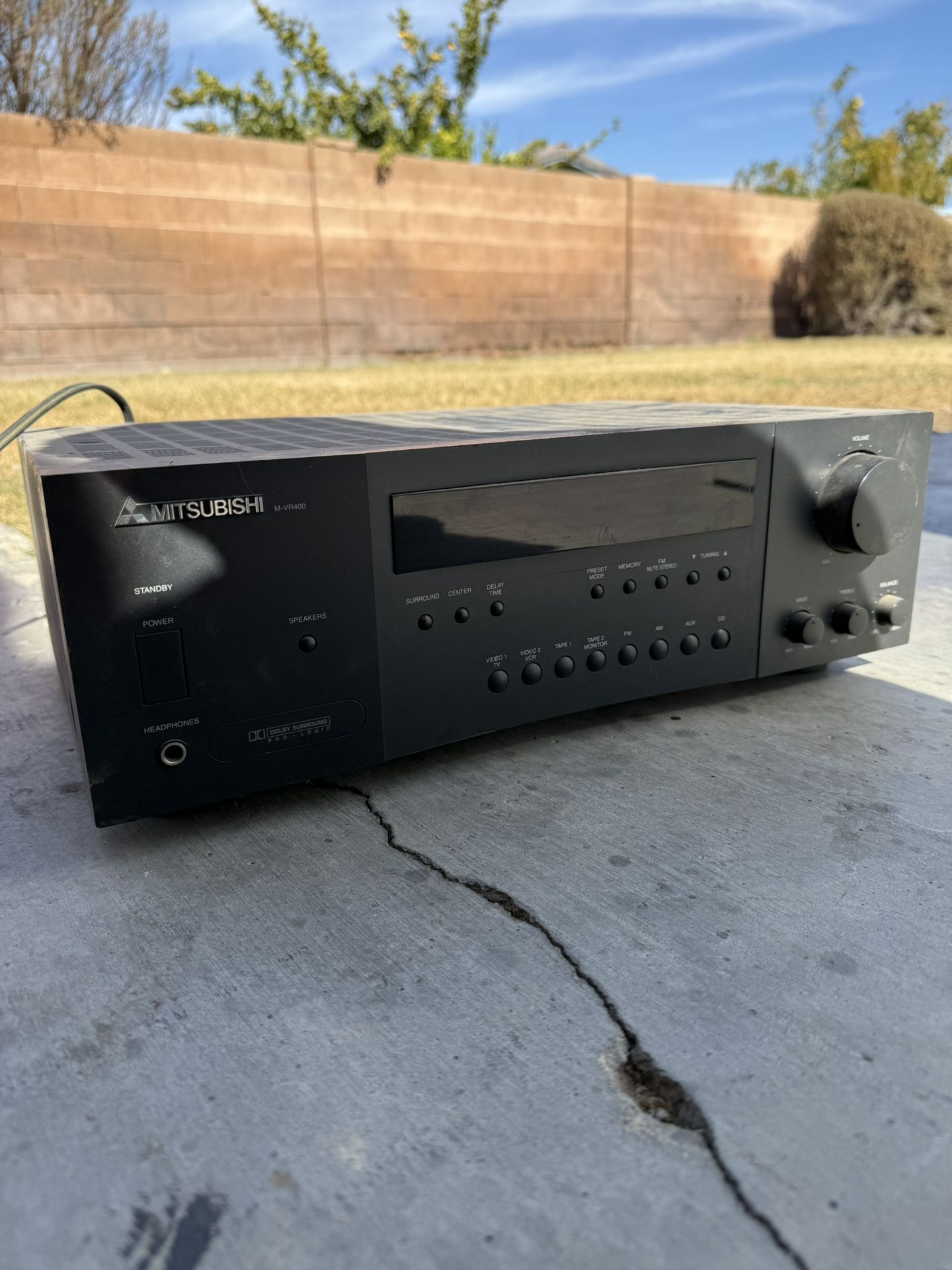 Mitsubishi Stereo Receiver