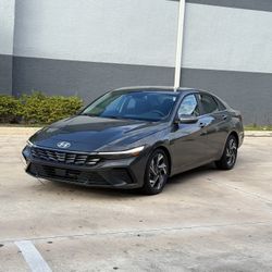 2025 Hyundai Elantra