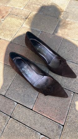 Salvatore Ferragamo brown suede leather kitten heel shoes