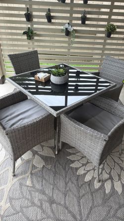Rattan wicker patio set- like new $250 OBO