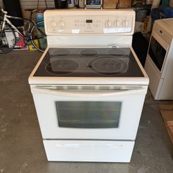 Frigidaire Oven