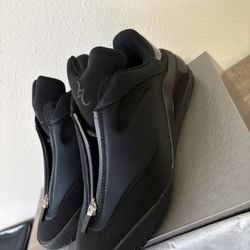 Shai 001 Shoe