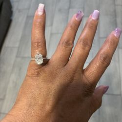 Ladies Engagement Ring 