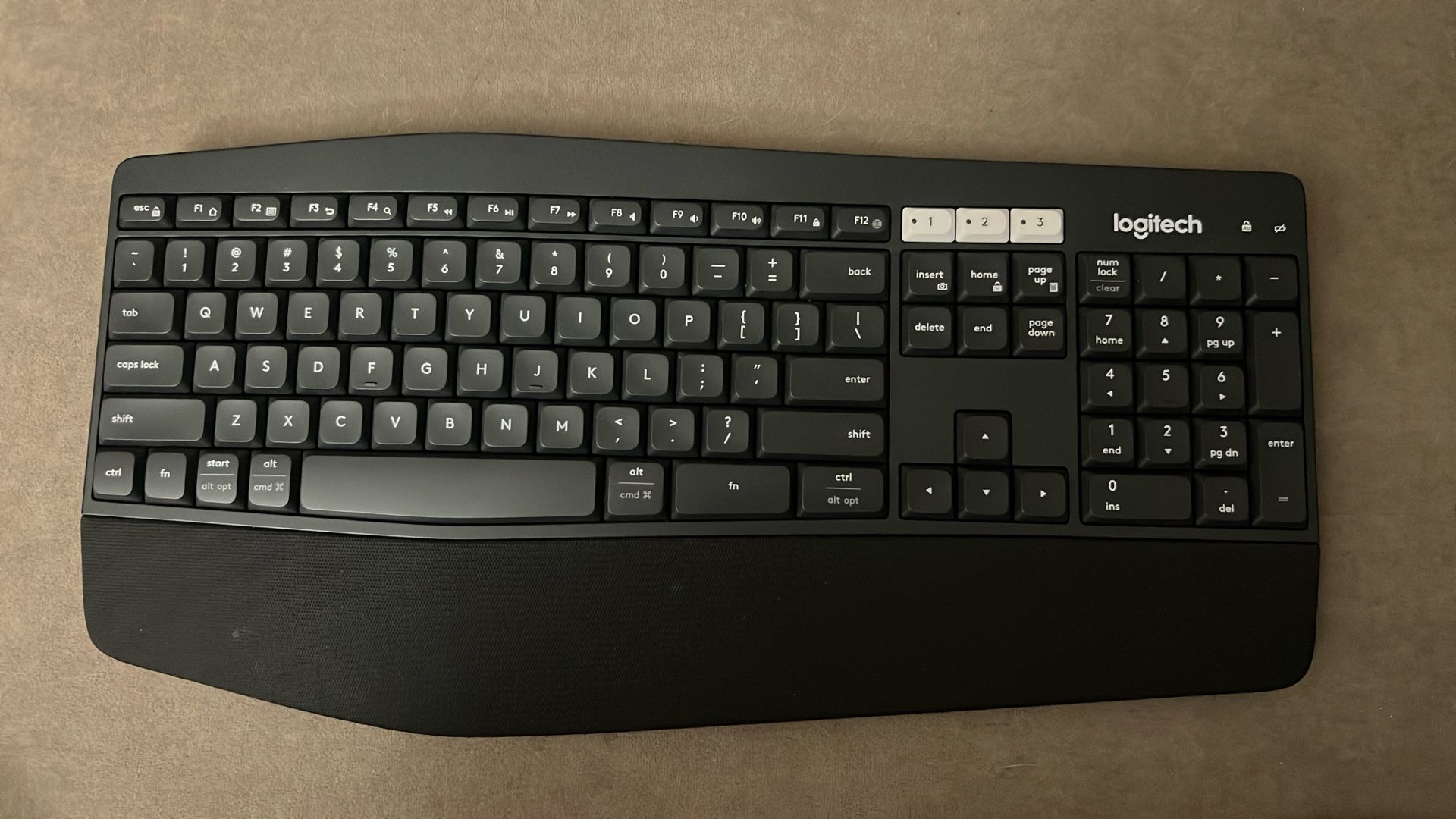 Logitech MK850 Keyboard