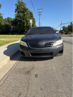 2010 Toyota Camry LE