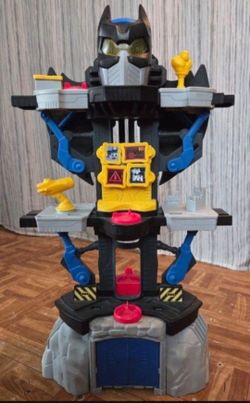 Batman Batcave tower
