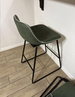 HeuGah Counter Height Bar Stools Set of 2