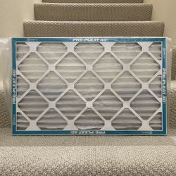 FREE New Furnace Filter Pre-Pleat 40 size 16” x 25” x 1” pick Up In Renton