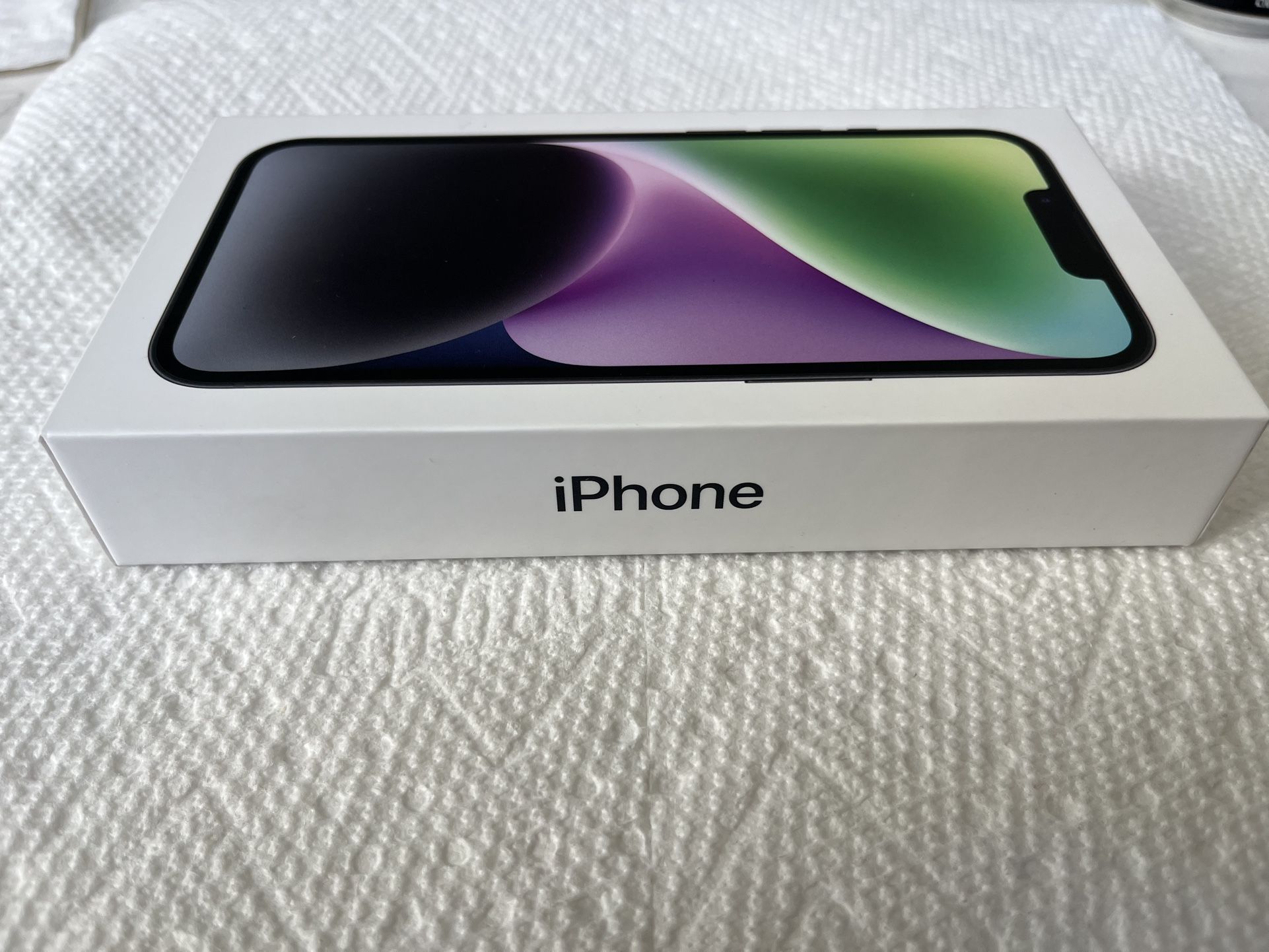 Apple - iPhone 14 128GB T Mobile Brand New in box sealed