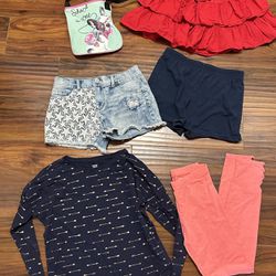 Girl’s clothes size 10/12 bundle, skirt, shorts, long sleeve shirt
