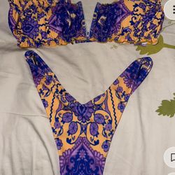 SHEIN • BIKINI AND TANKINI SETS - Small 