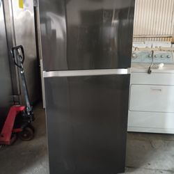 Refrigerator Samsung Ice Maker Inside Everything Is And Good Working Condition 3 Months Warranty Delivery And Install 