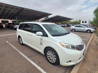2017 Toyota Sienna minivan