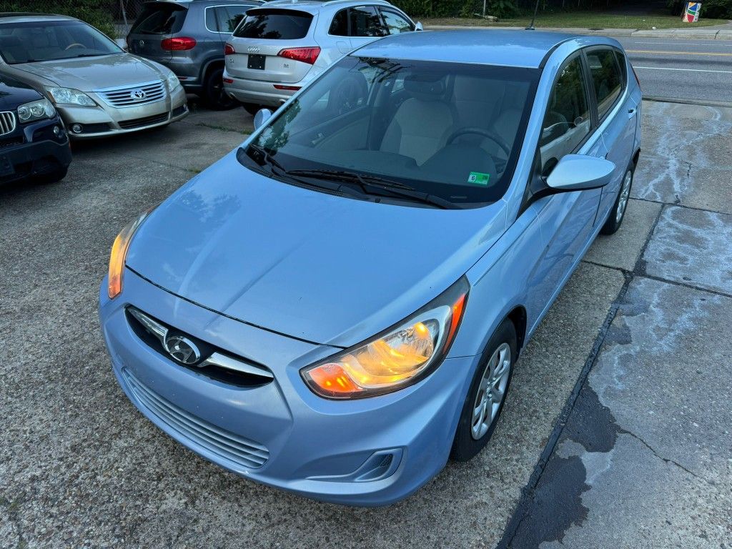 2012 Hyundai Accent