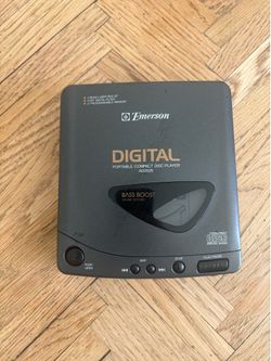 Vintage 1992 Emerson Digital Compact Disk Player AD2526 Bass Boost Portable CD