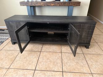 Tv stand