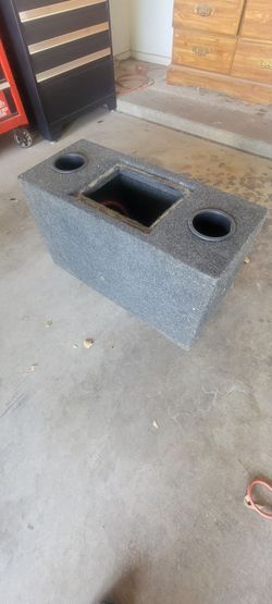 Car  woofer boom box