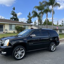 2012 Cadillac Escalate