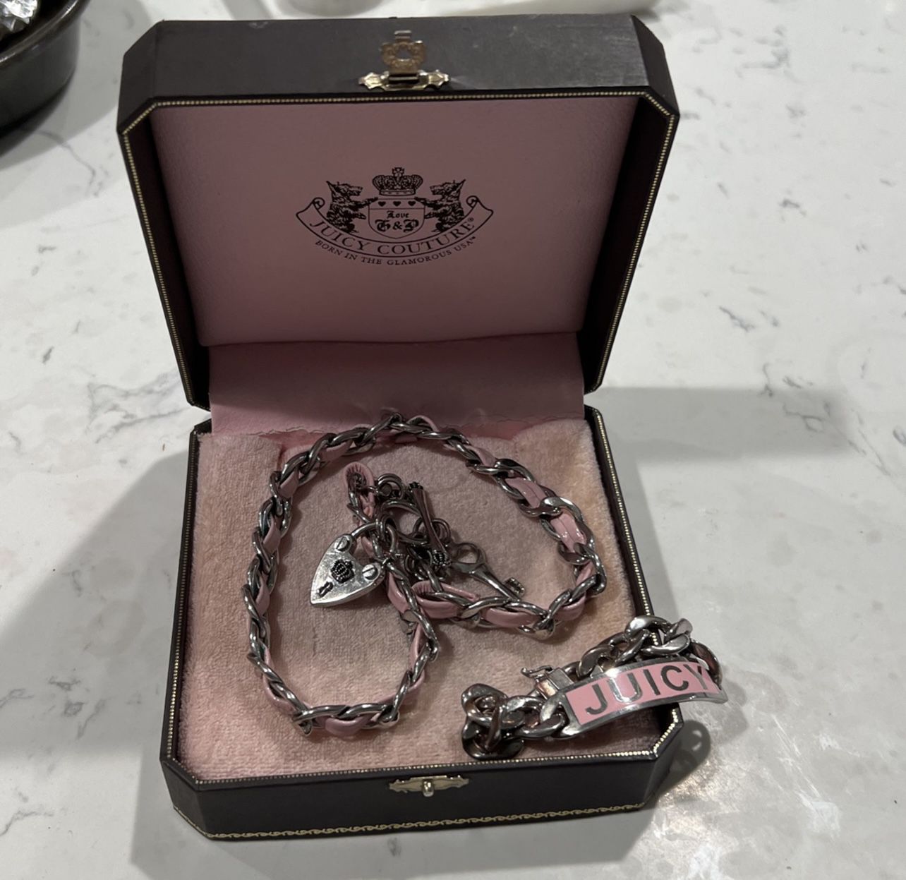 Juicy Couture Necklace for Sale in Tujunga, CA - OfferUp