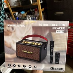Portable bluetooth speakers