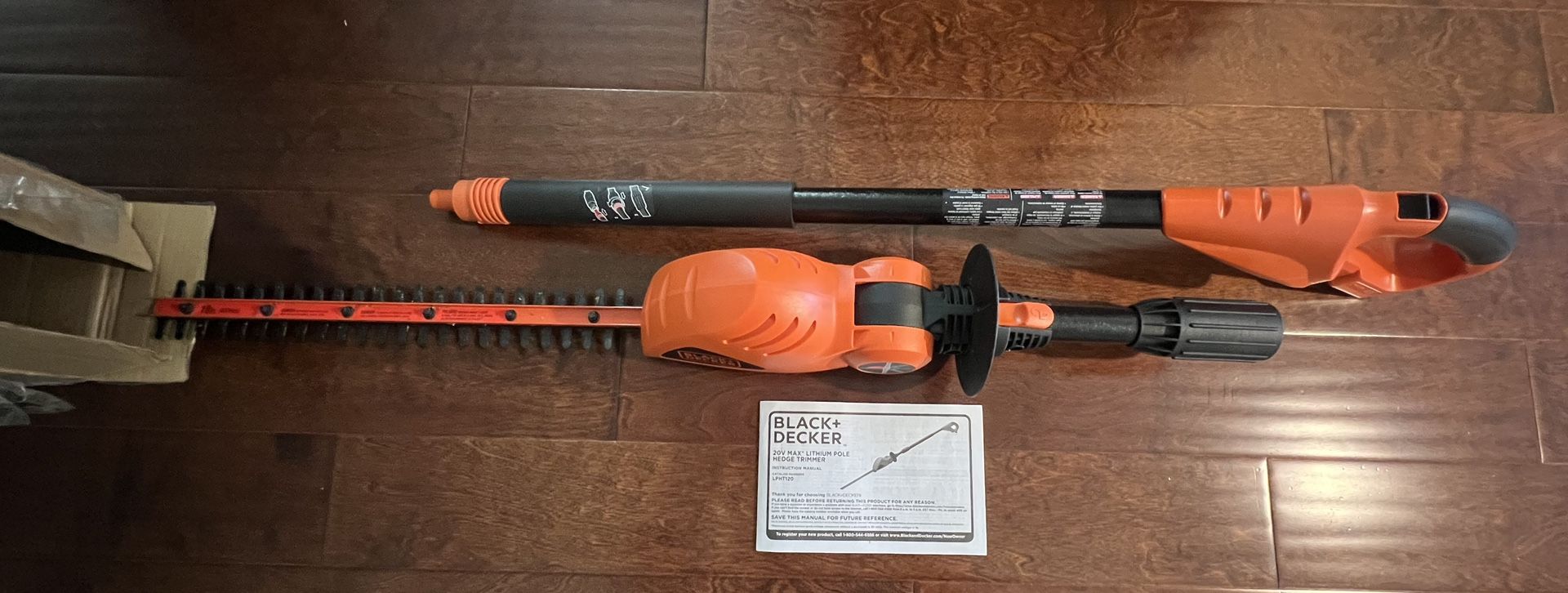 20V Pole Cordless Hedge Trimmer