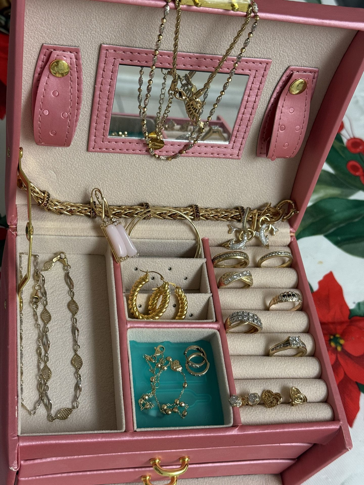 Gold and diamonds for sale!!!