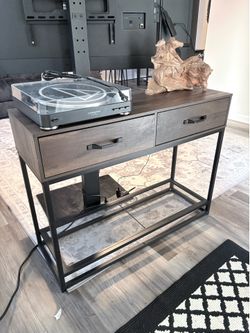 Entry Way Table