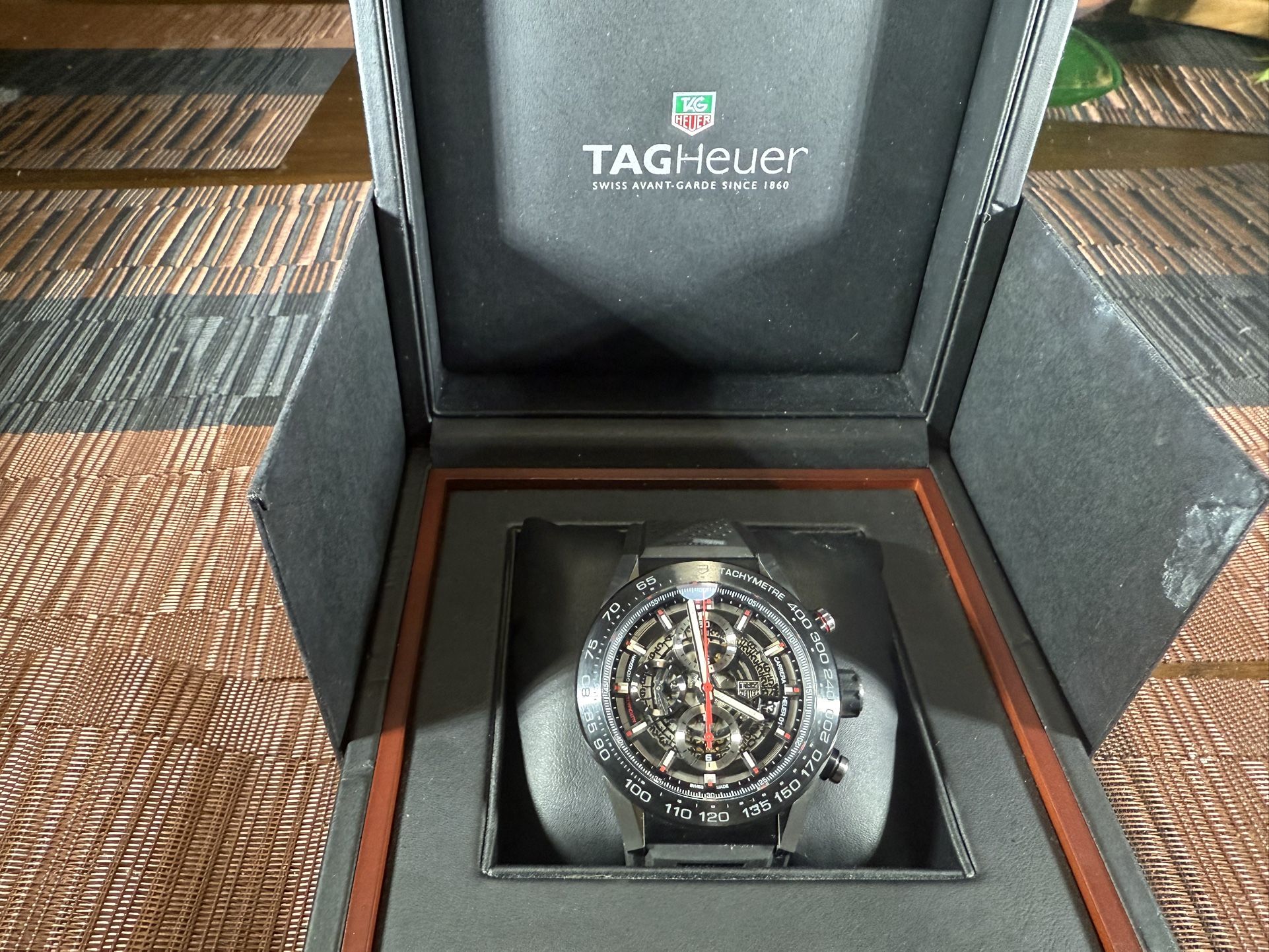 TAG Heuer Carrera Heuer 01