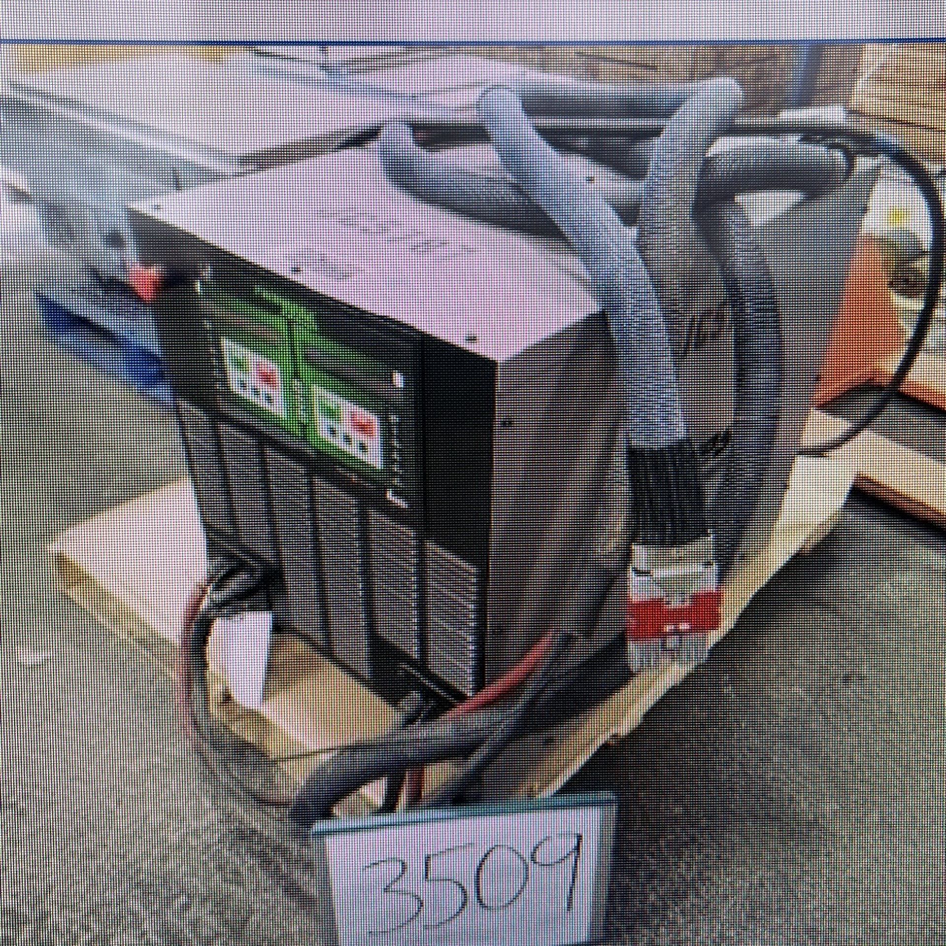 Aker-Wade Fork Lift Battery Charger