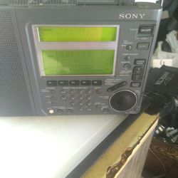 Sony World Wide Radio Receiver 