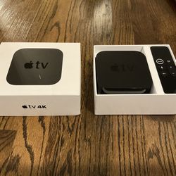 Apple TV 4K With Remote & Box Accessories 