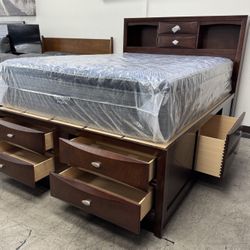BRAND NEW Storage Bed, Platform Bed, Large Drawers, Headboard 