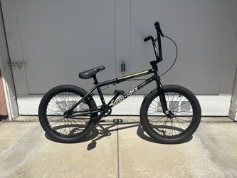 Kink Launch BMX