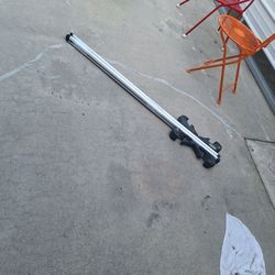 Universal Cross Bars