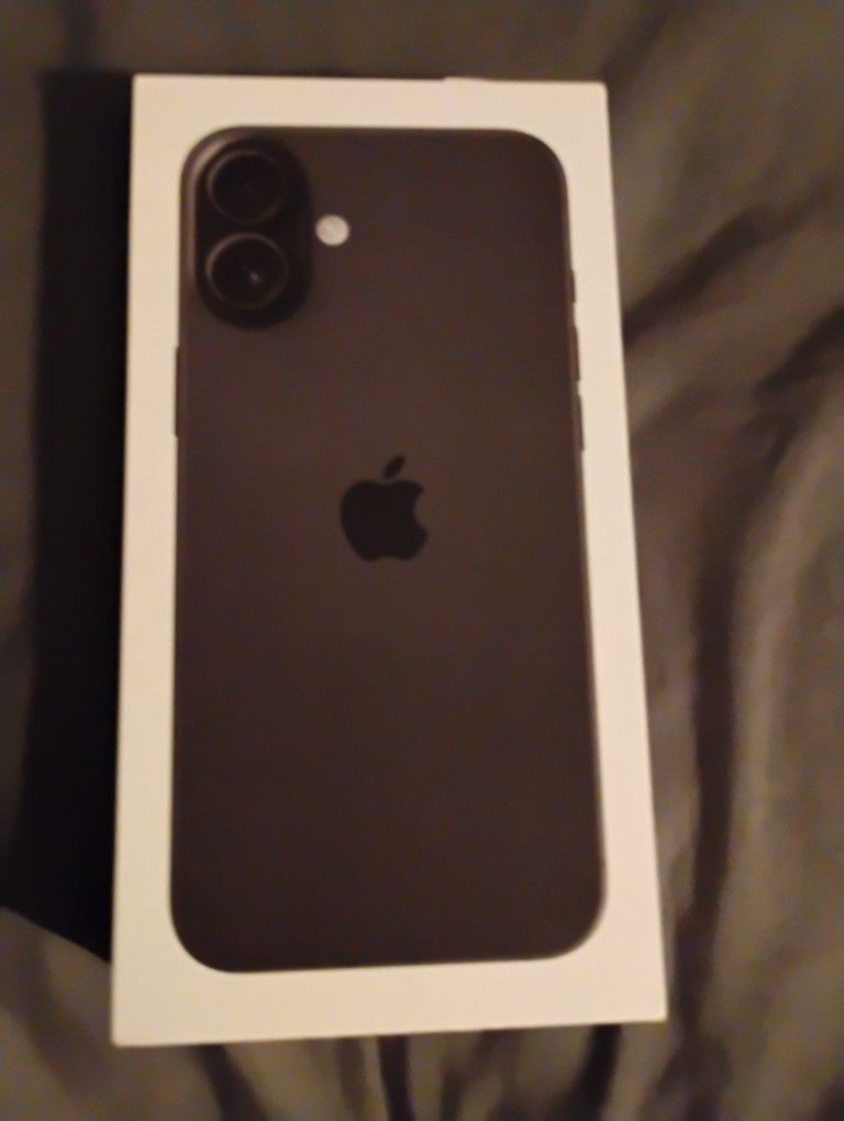 iPhone 16 Plus