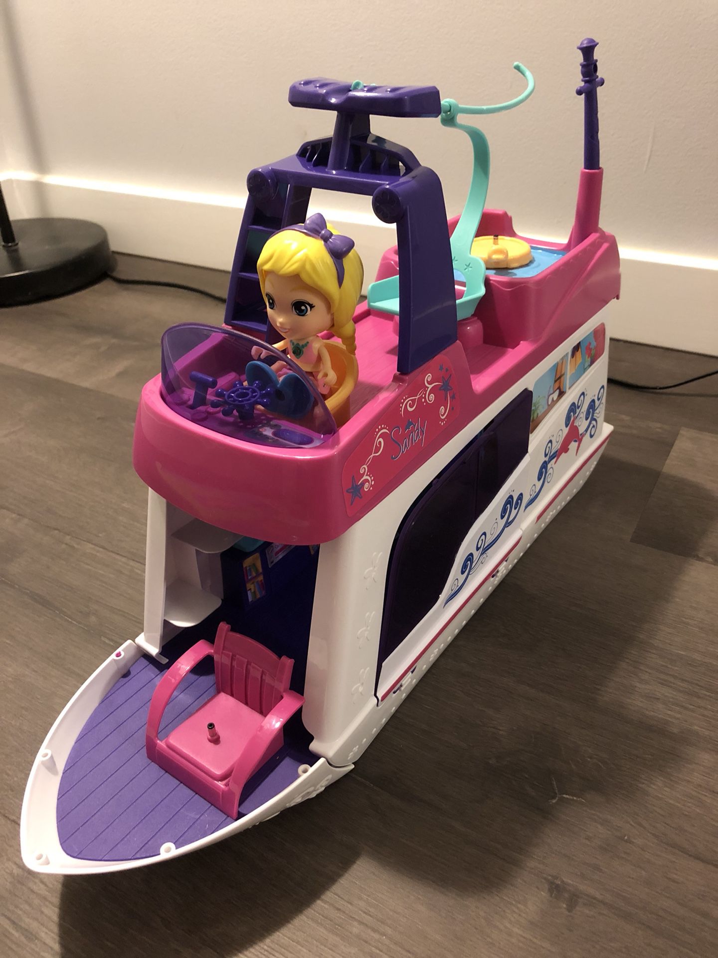 VTech Doll House & Ocean Cruiser - cute toy for girls and boys