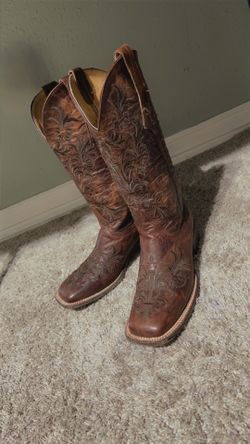 Women’s Boots