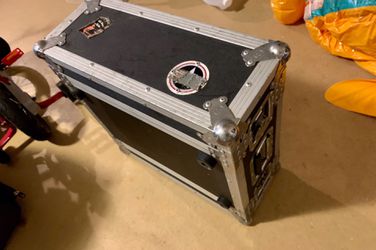 Nice amplifier rack case