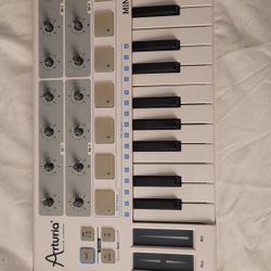 Arturia Keyboard Midi Controller 