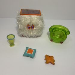 American Girl AG Minis Illuma Groovy Room Furniture & Acessories Parts Lot of 5