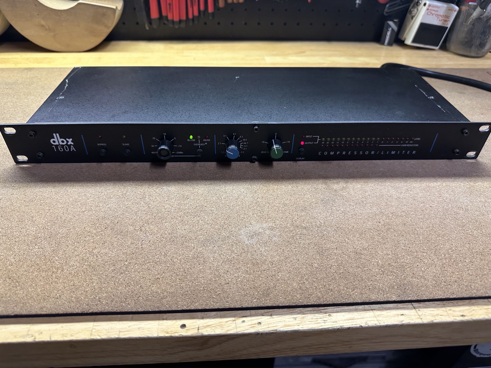 DBX 160A Compressor/Limiter DBX160ADV