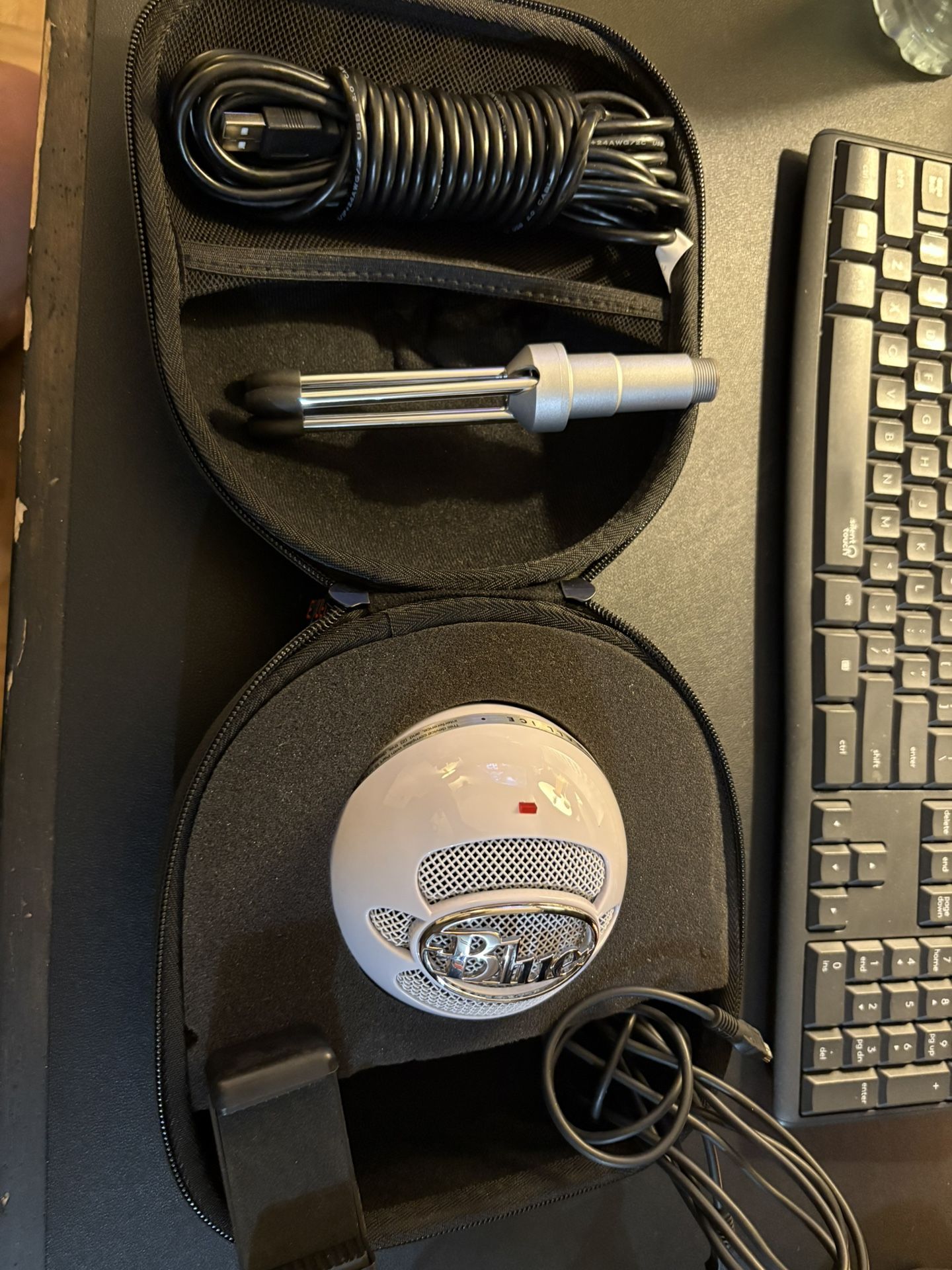 Blue Snowball iCE Condenser Microphone, Cardioid - White