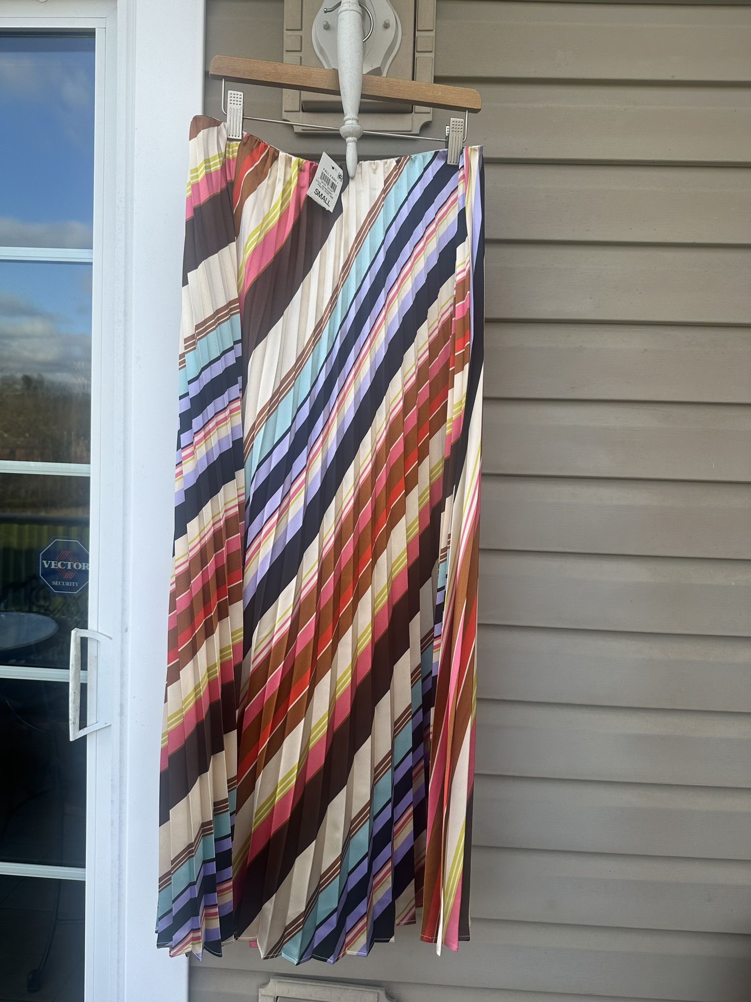 On 34th Multi-color, Orange, Blue, Beige Pleated Maxi Skirt. Size Small. NWT